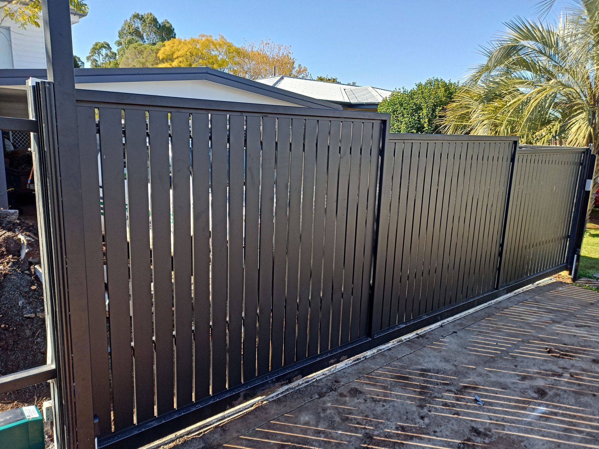 Custom gate built and installed by Limitless on the Darling Downs