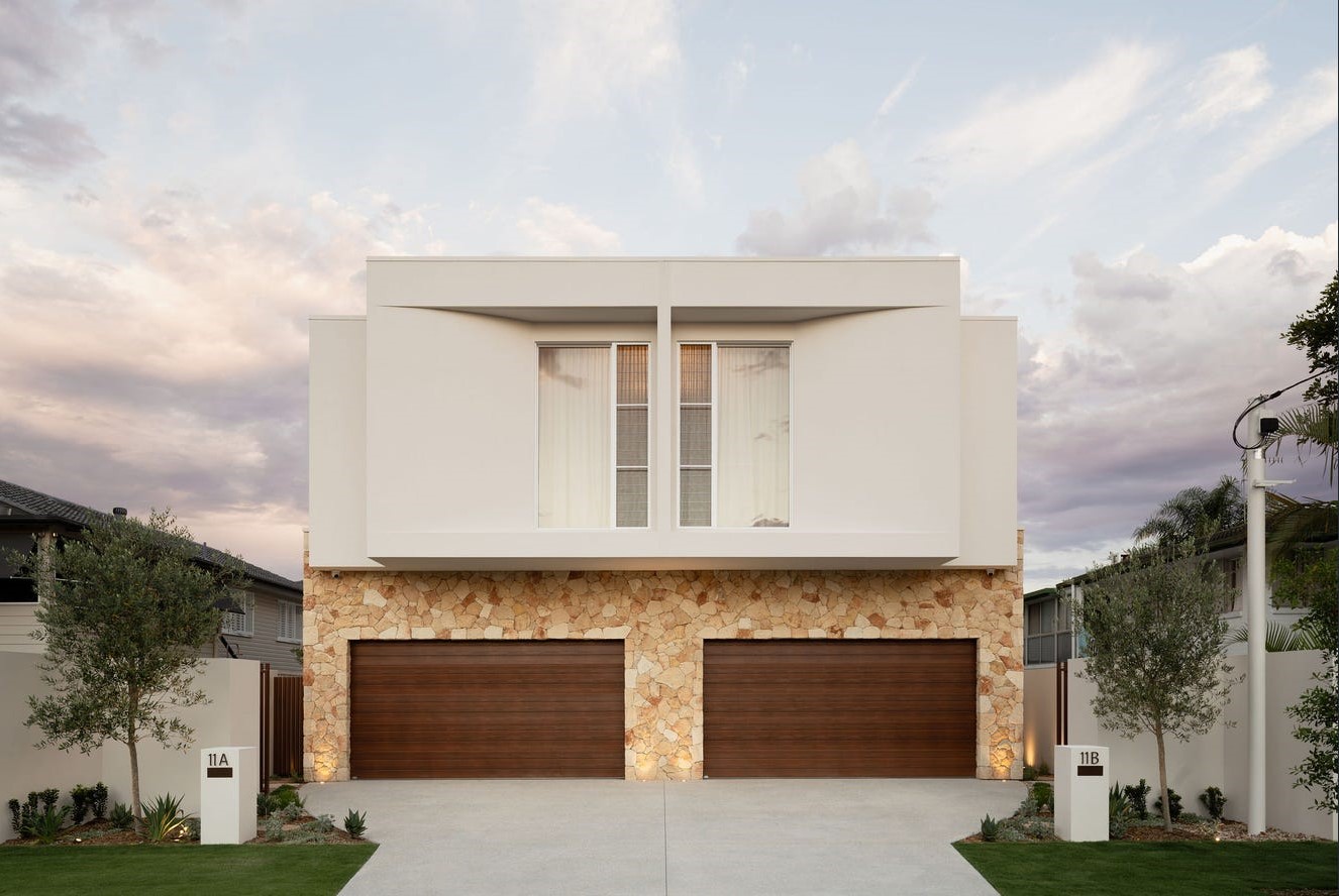 DecoWood® sectional garage door style Toowoomba