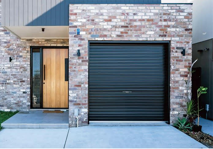 Steel-Line roller door on home