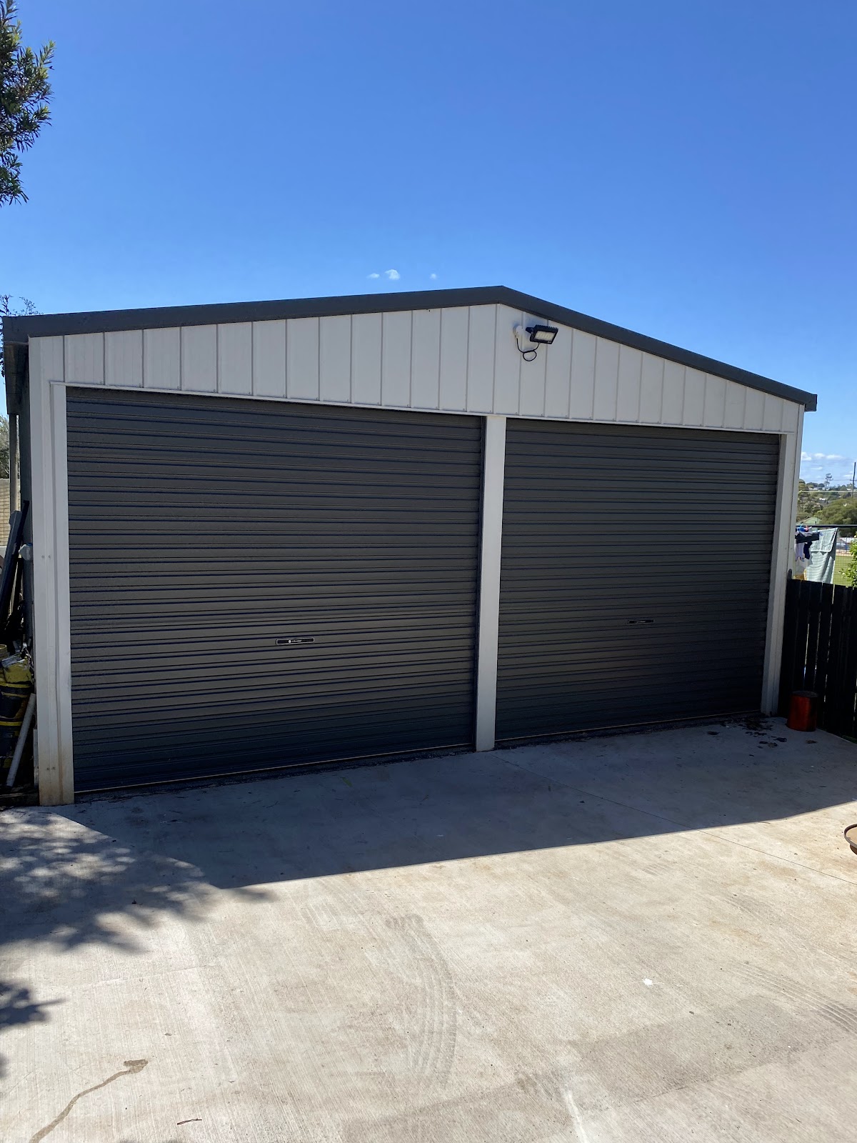 Double Colorbond shed roller doors on a Western Downs property